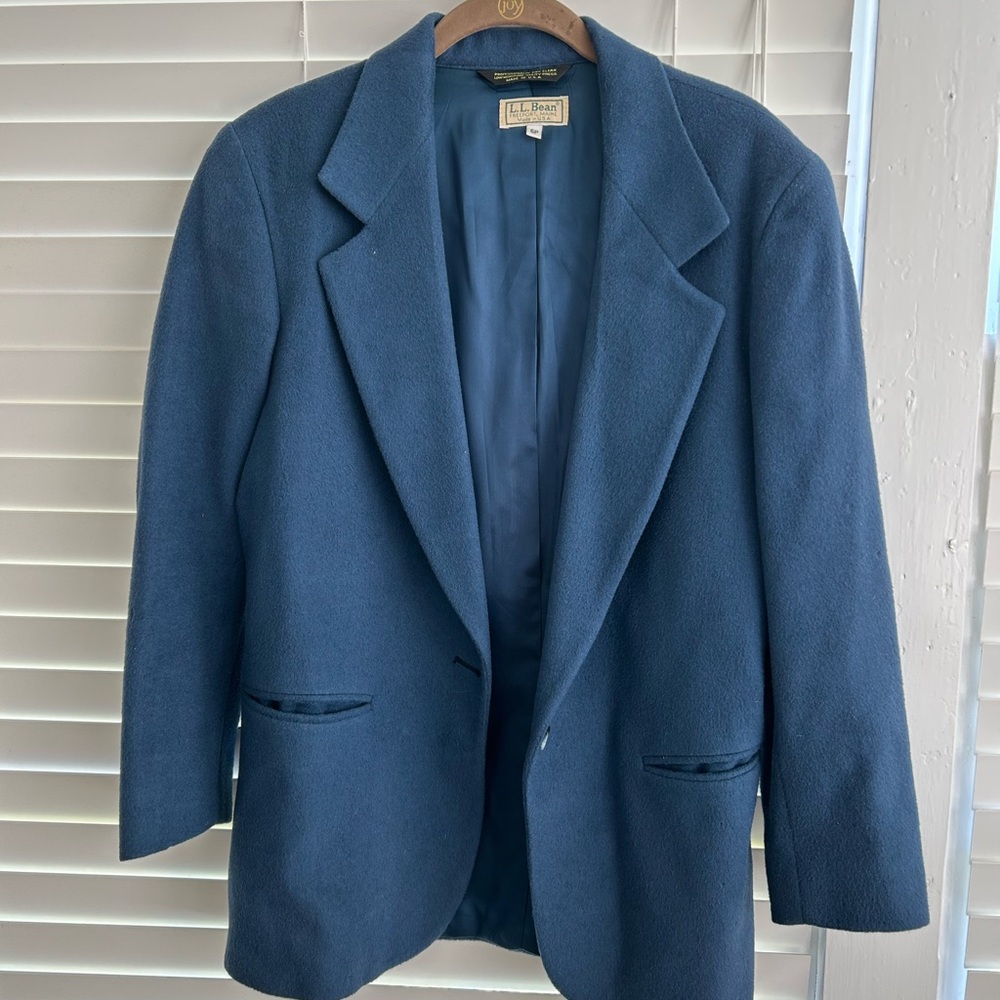 Vintage L.L. Bean Navy Wool Blazer - Classic Tailored Jacket